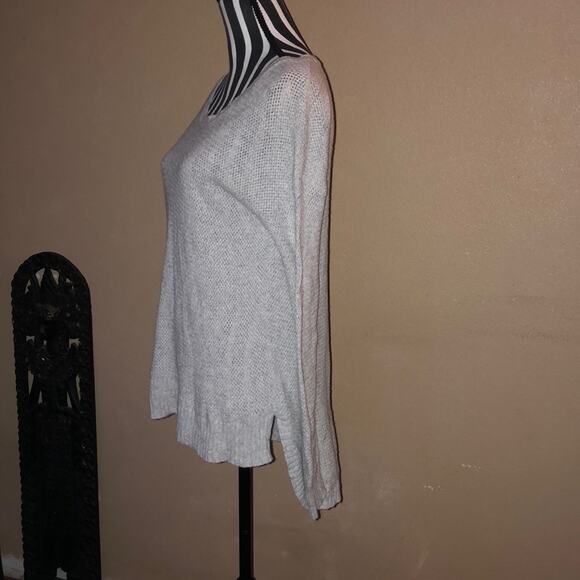 Madewell Sporty Athletic Baddie Long Sleeve Hi-Lo Scoop Gray Sweater - Picture 2 of 7